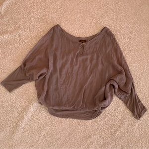 Piazza Roma 100% Silk Taupe Grey Flowy Batwing Sleeve Blouse